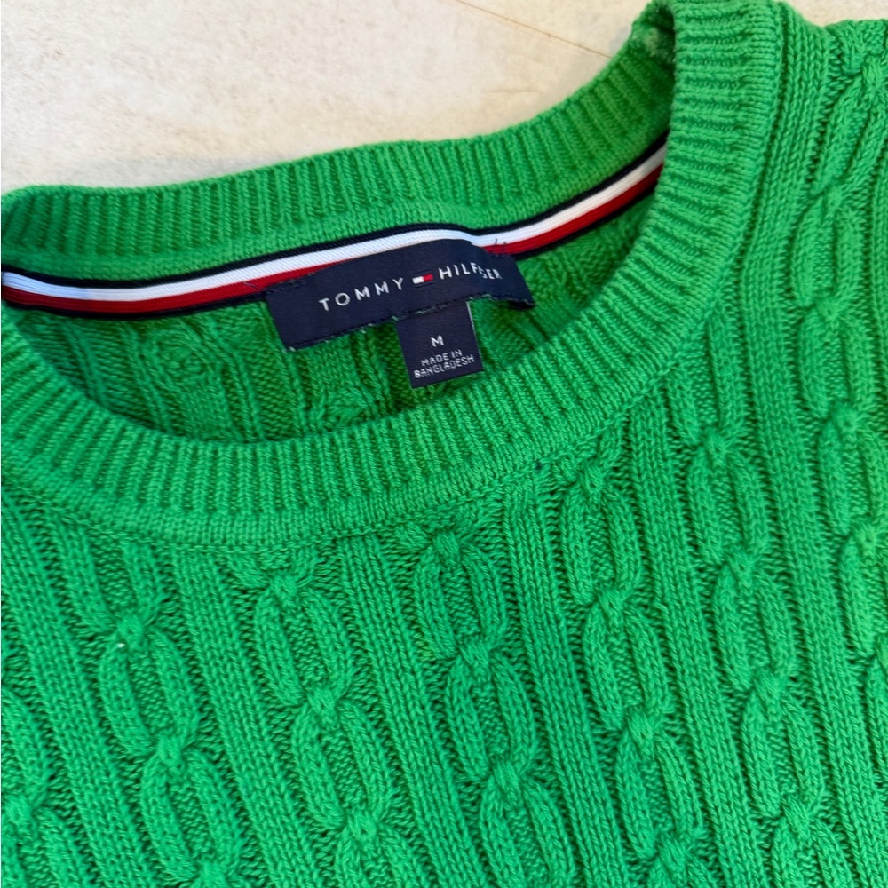 Tommy Hilfiger Kelly Green Cable-Knit Short Sleeve Sweater with Striped Trim /M - Picture 3 of 10